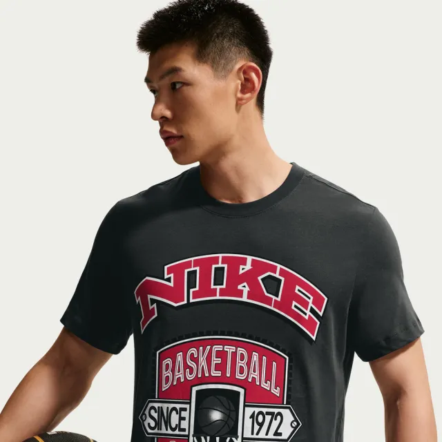 【NIKE 耐吉】短袖上衣 男 AS M NK TEE STD ASBURY CHAMPS 灰黑 IM5051-045(3S5058)