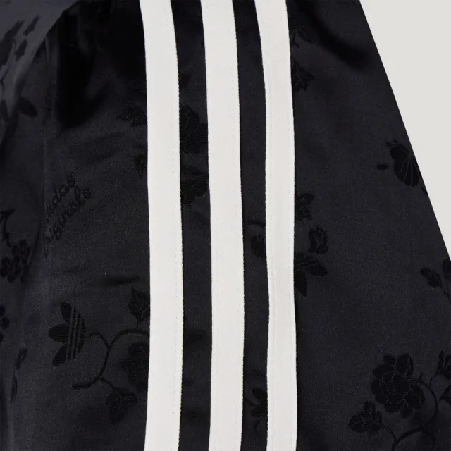 【adidas 愛迪達】運動 休閒 短袖 女外套 JACKET W(LD6443)