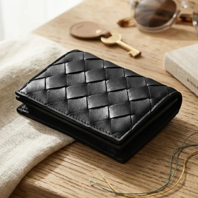【BOTTEGA VENETA 寶緹嘉】BV BOTTEGA VENETA 小羊皮Intrecciato系列2卡壓釦式名片卡包(多色)