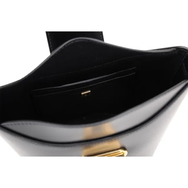 【Salvatore Ferragamo】Trifolio 馬蹄金釦牛皮肩背水桶包(黑色)