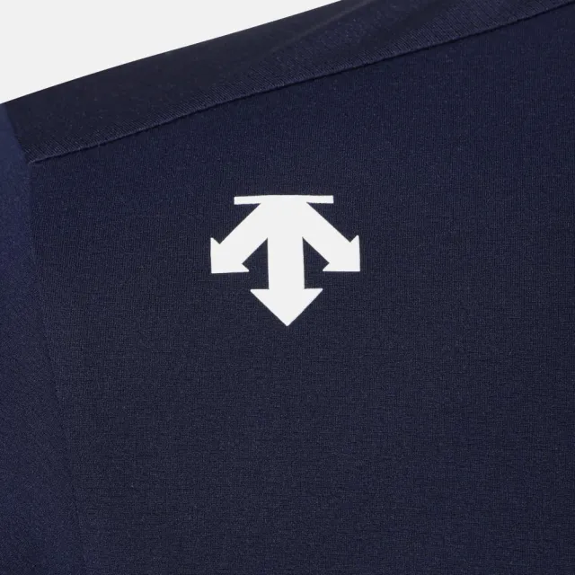 【DESCENTE】長袖上衣 男 快排 [TOUGH LIGHT] REGULAR FIT LONG SLEEVE T-SHIRT 藍 SR321TTL72-DDNV