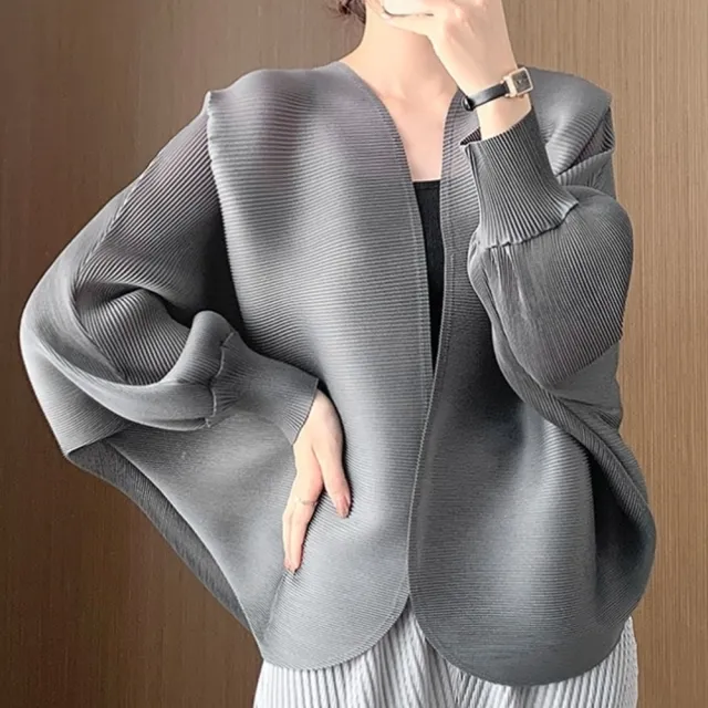 【巴黎精品】三宅風皺褶衣服上衣外套(摺衣壓褶百搭蝙蝠袖針織開衫折衣女外套2色n1jq62)