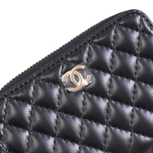 【CHANEL 香奈兒】經典雙C LOGO菱格小羊皮信用卡零錢包(黑/金)