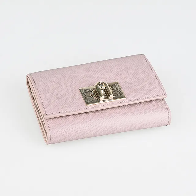 【FURLA 芙拉】FURLA 金字LOGO 1927 M系列牛皮8卡拱門旋扣三折短夾(芭蕾粉)