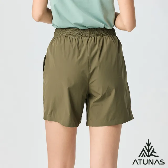 【ATUNAS 歐都納】女款彈性休閒短褲(A1PA2527W深橄綠/吸濕排汗/戶外健行/旅遊/防曬抗UV/日常穿搭)