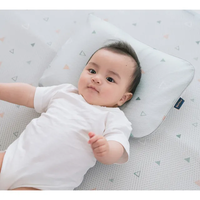 【GIO Pillow】超透氣護頭型嬰兒枕 M號-頭圍大於41公分(嬰兒枕頭 頭型枕 新生兒枕頭 水洗枕頭 透氣枕)