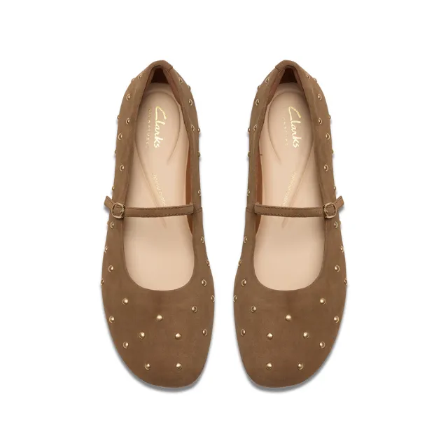 【Clarks】女鞋 -Livia Stud真皮鉚釘瑪莉珍鞋 平底鞋(核桃色)(CLF84158C)