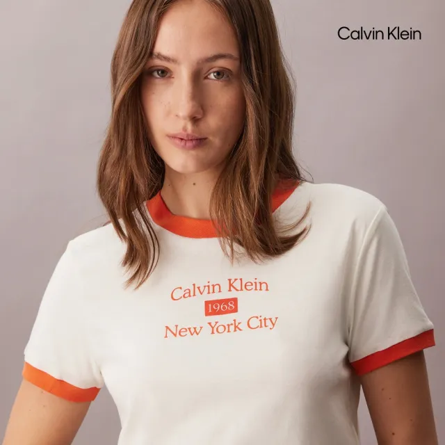 【CALVIN KLEIN】官方旗艦館CK 對比色邊標誌短版 T 恤 裸色