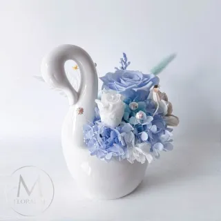 【Floral M】法式芭蕾天鵝湖永生花禮贈香氛油(乾燥花/永生花/情人節花禮/告白禮物/生日禮物/開幕花禮)