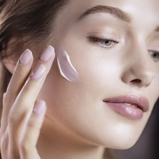 【Sisley 希思黎】官方直營 璀璨鑽白全日防禦精華40ml SPF50+/PA+++(防曬精華)
