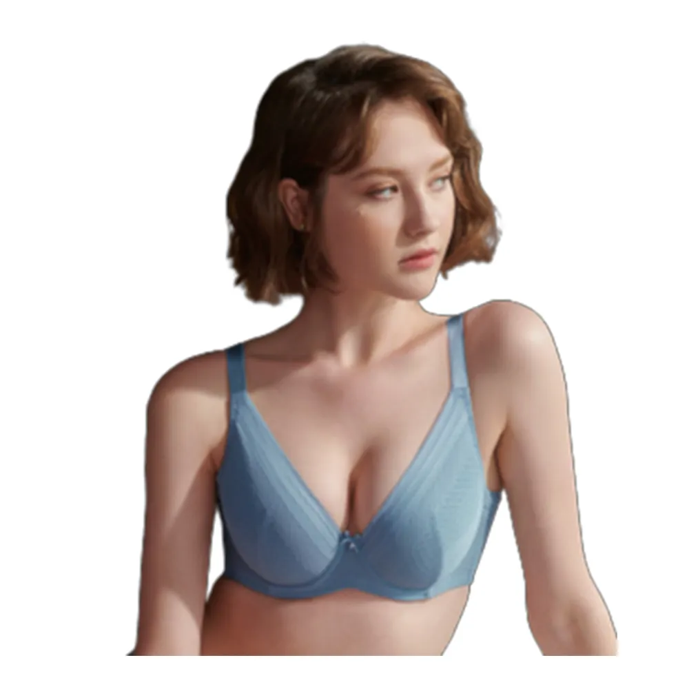 【ILINA 璦琳娜內衣】透氣涼爽 女內衣 無痕內衣 薄杯 好搭衣服 機能型內衣 華麗微吐息 藍(貼身衣服好朋友)