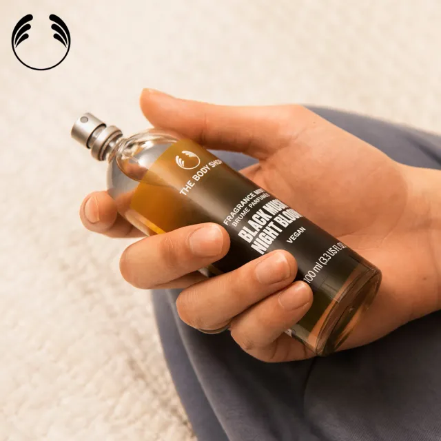 【THE BODY SHOP 美體小舖】琥珀黑麝香身體芳香菁露-100ML(芳香噴霧/香水)