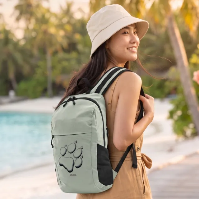 【Jack wolfskin 飛狼】TRAIL 刺繡狼爪輕巧旅遊休閒包 健行背包 12L(米卡)