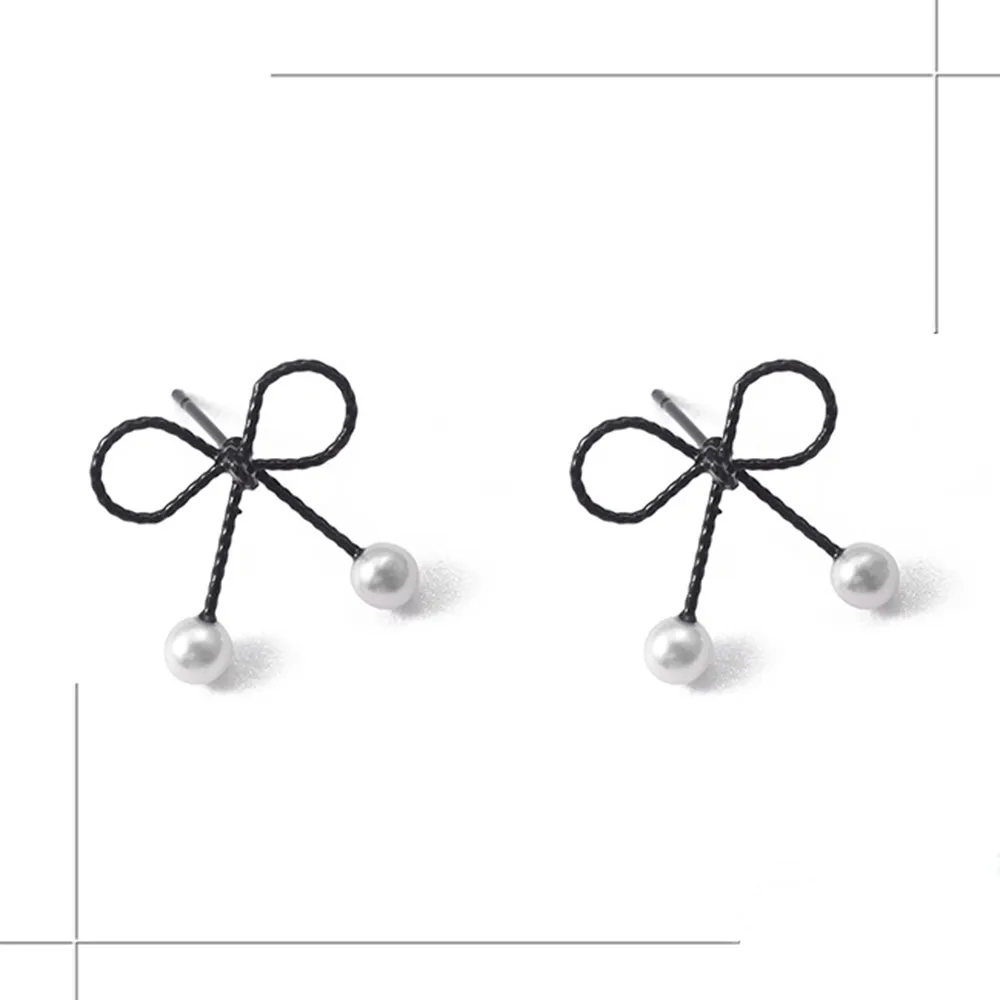 【伊飾童話】黑線蝴蝶結＊鏤空珍珠結耳環