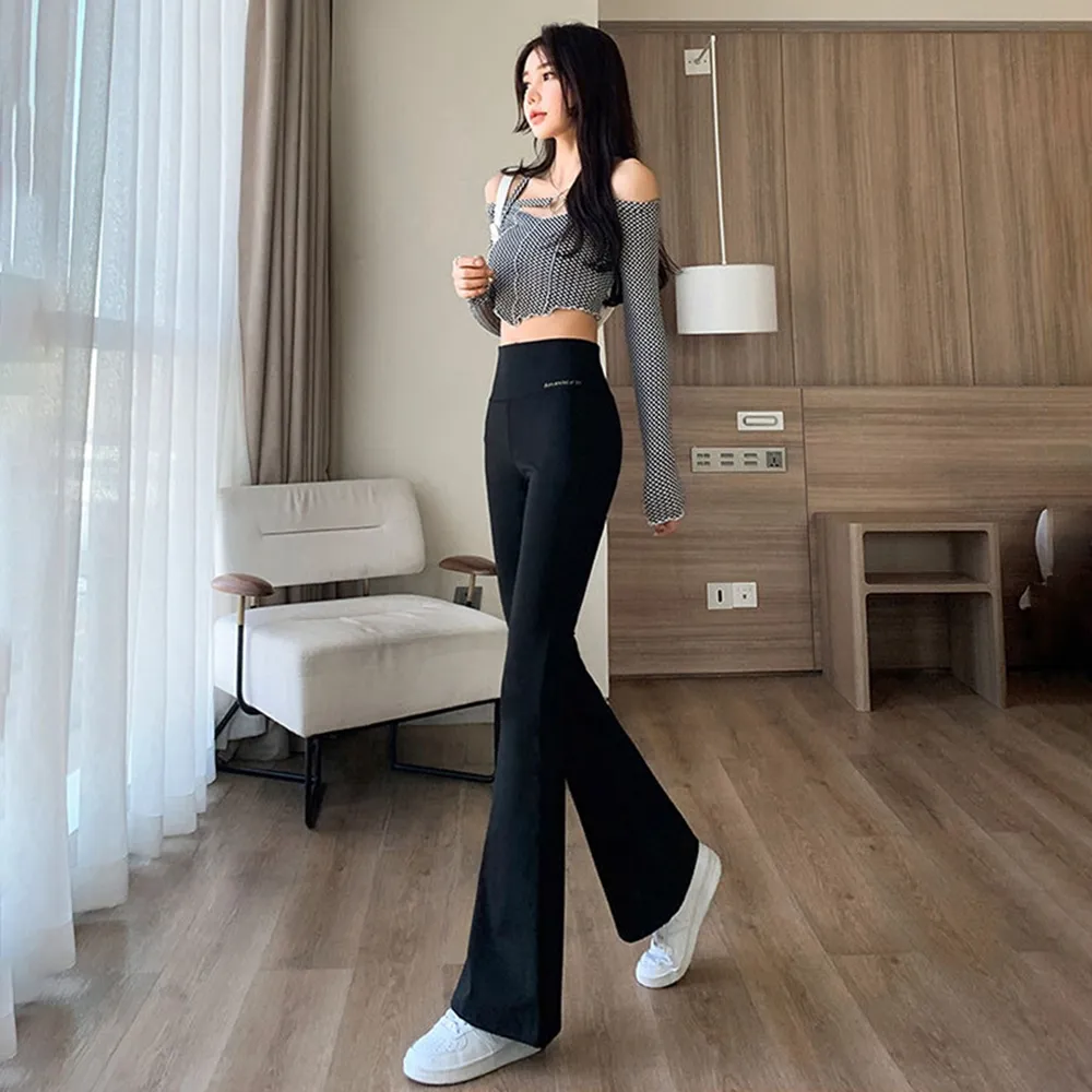 【D.studio】韓版高腰顯瘦修身提臀喇叭鯊魚褲(喇叭褲瑜珈褲寬褲褲子長褲休閒褲女裝高腰褲 黑褲 P243)