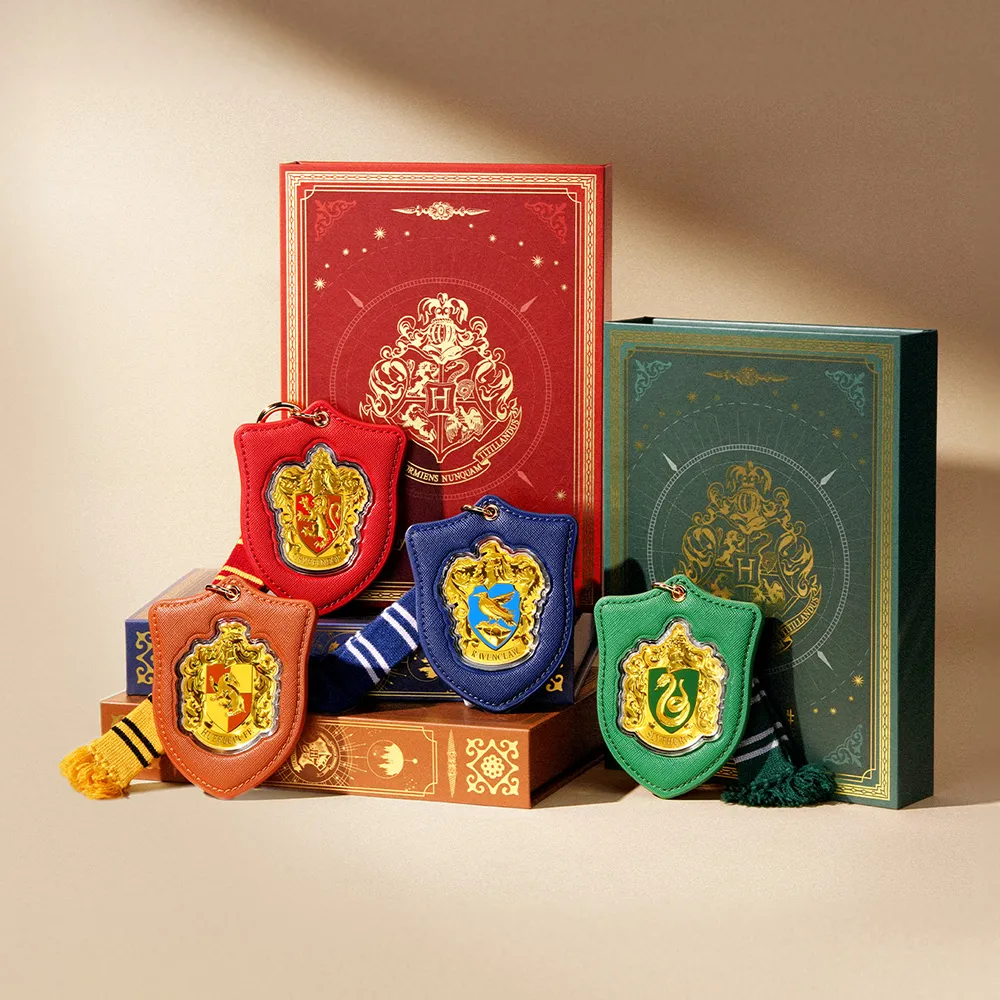【點睛品】網路獨家款 四大學院 黃金金片/金章掛飾(哈利波特)(任選)