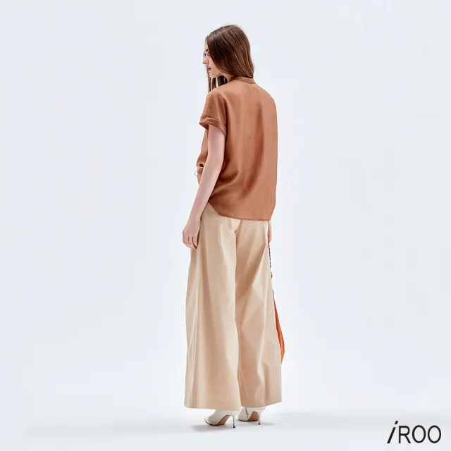 【iROO】摩卡咖色絲棉上衣