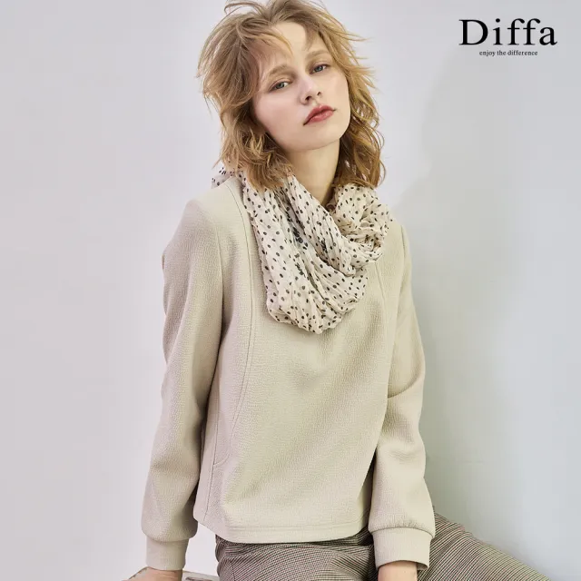 【Diffa】卡其美型剪裁設計針織衫-女