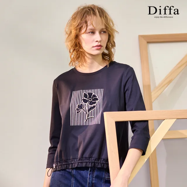 【Diffa】立體小花印條七分袖針織衫-女