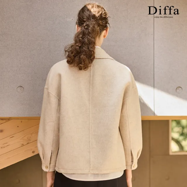 【Diffa】翻領袖子車褶大衣-女