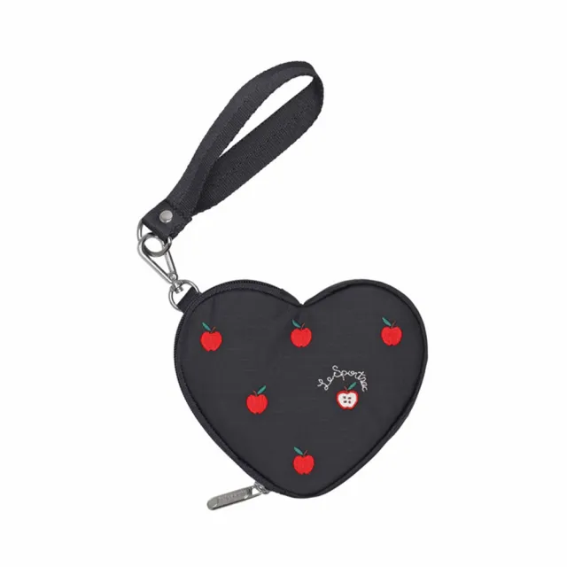【Lesportsac】2026秋季新品 Heart Wristlet  愛心造型零錢包(3006) HG78刺繡紅蘋果