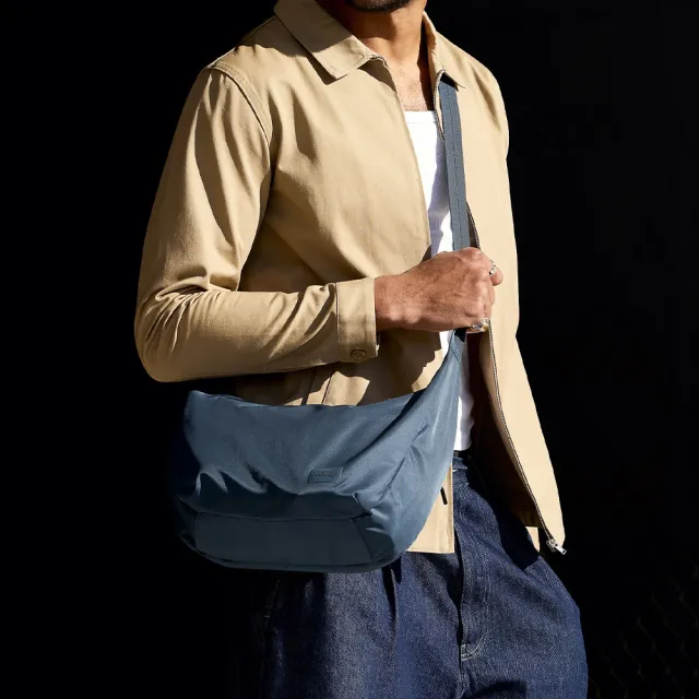 【Bellroy】Laneway Crescent Bag 7L 半月單肩包