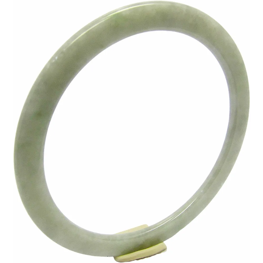 【小樂珠寶】翡翠片手鐲清新牛奶膠潤天然A貨玉鐲(手圍18.6號 內徑58.5mm V800)