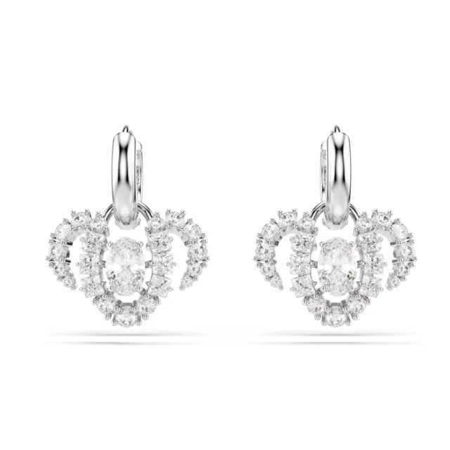 【SWAROVSKI 施華洛世奇】官方直營 十二生肖- 羊年水滴型耳環 混合式切割 白色 鍍白金色 | 5753325