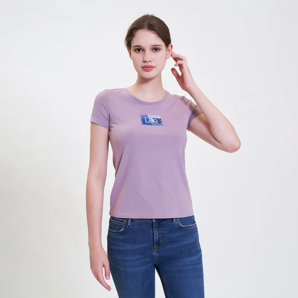 【Lee】出清品-女裝 短袖T恤 / 印花皮牌 小LOGO 共2色 標準版型 / 101+ 系列(LL220353726 / LL220353K11)