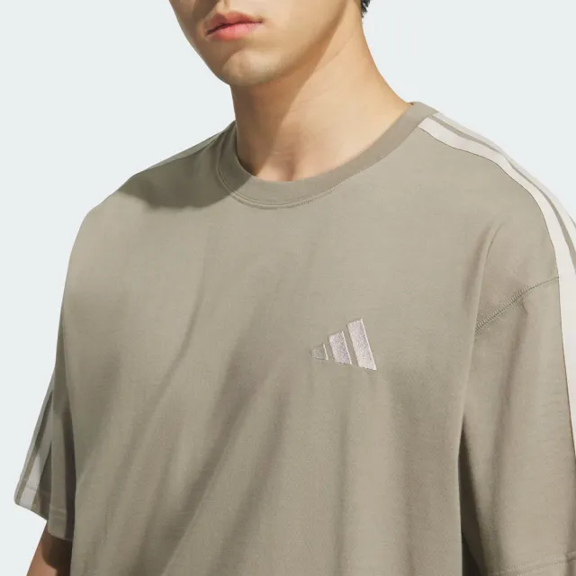 【adidas 愛迪達】Es+ 3s S/S Tee 男 T恤 運動上衣 休閒短袖 純棉 棕(KF3740)