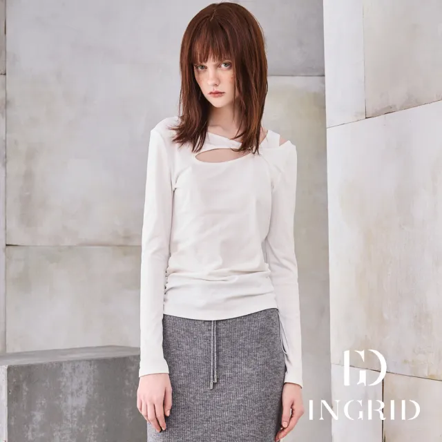 【IGD 英格麗】實體同步款-金屬環開口設計上衣-白色