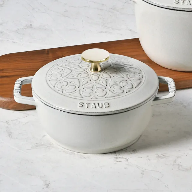STAUB】Lily雕花琺瑯鑄鐵和食鍋16cm-松露白(德國雙人牌集團官方直營