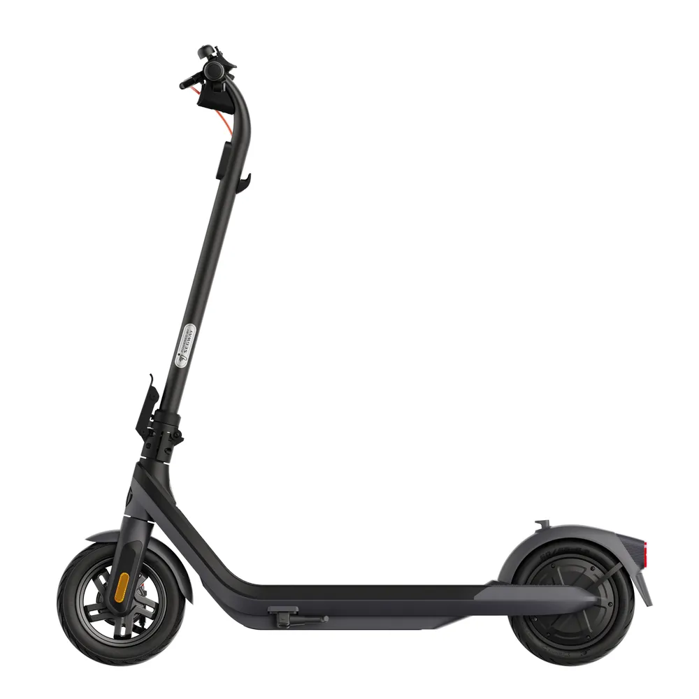 【Segway】電動滑板車E2 Pro(方向燈及底盤彩色氛圍燈 續航40公里)