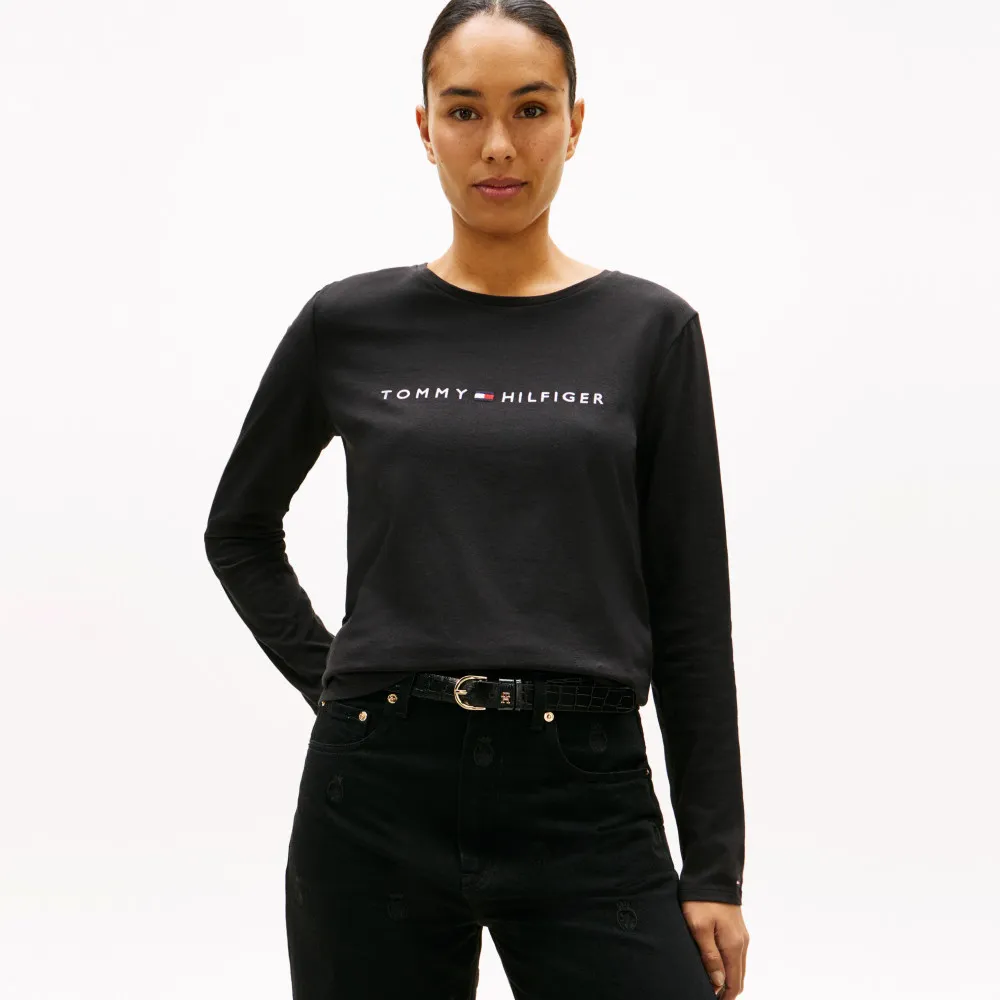【TOMMY HILFIGER】官方旗艦館Essential 標誌長袖 T 恤_黑色