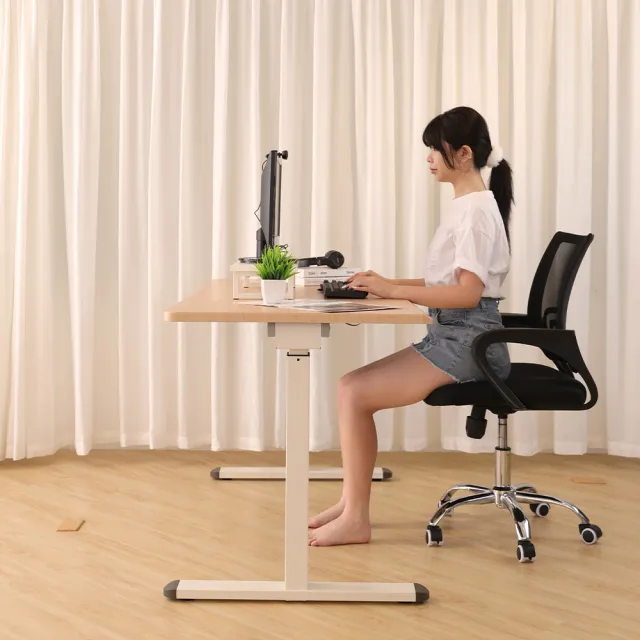 【KAKU 健康生活】(優仕款)電動升降桌-圓邊 日本馬達 150 x 70 cm(臺灣製造/五年保固/書桌/辦公桌/工作桌)