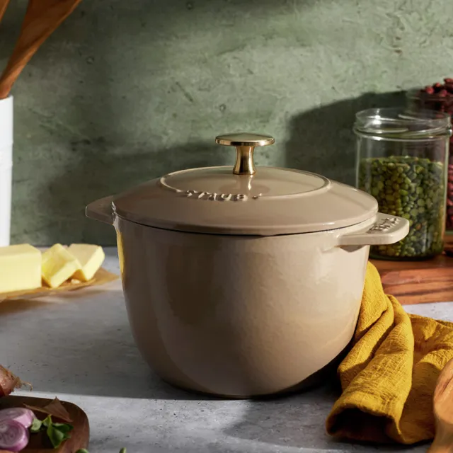 【STAUB】琺瑯鑄鐵鍋飯鍋16cm-顏色任選/新舊包裝隨機出貨(德國雙人牌集團官方直營)