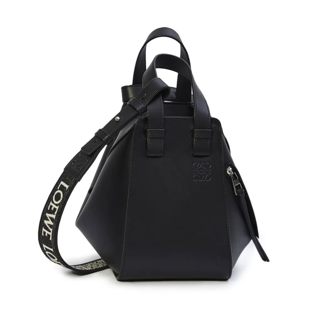 【LOEWE 羅威】Compact Hammock 小型 緹花背帶 緞面小牛皮 吊床包 肩背包 手提包 黑色『entrupy安心購』