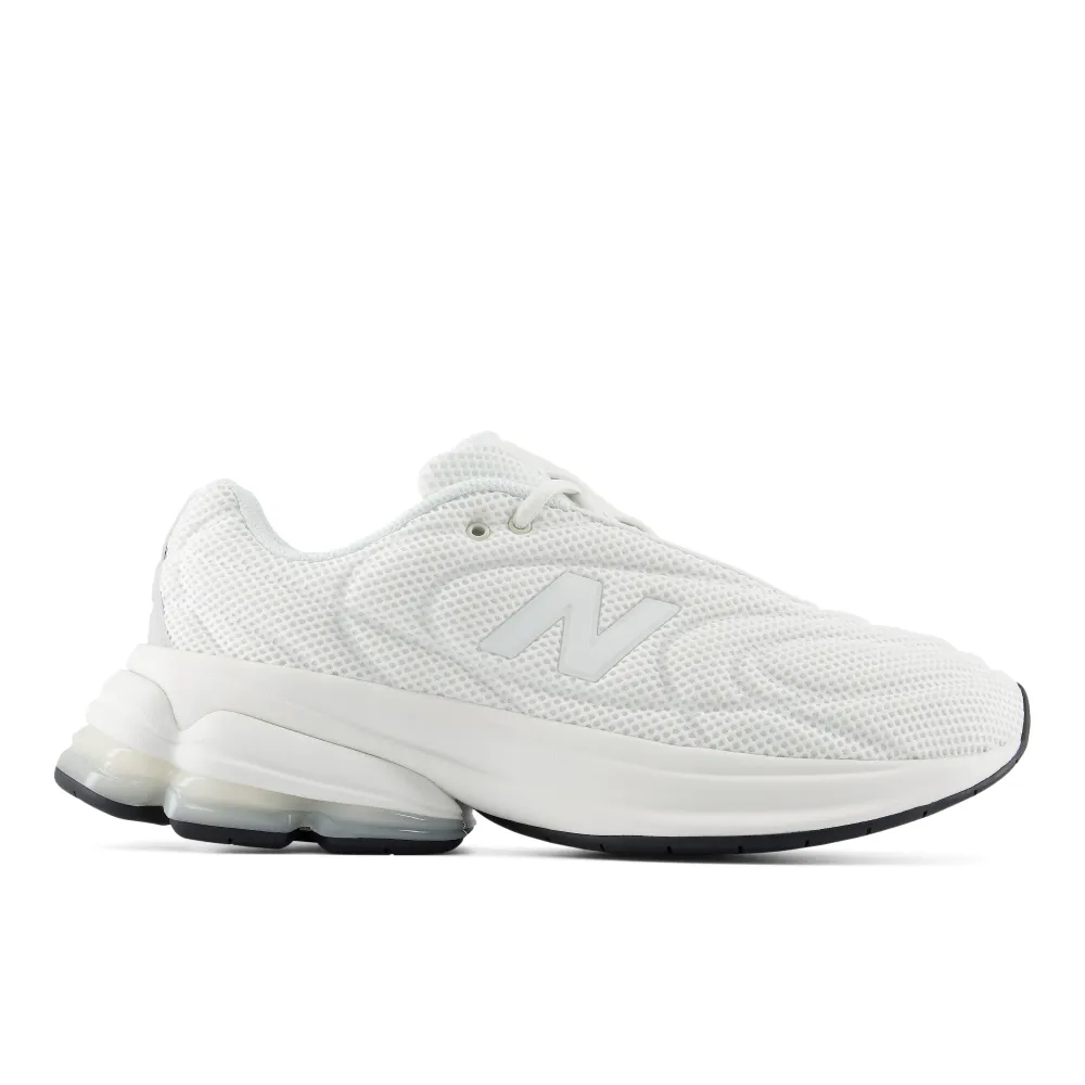 【NEW BALANCE】NB 5030 復古鞋/運動鞋_U50303X6-D_中性_白色
