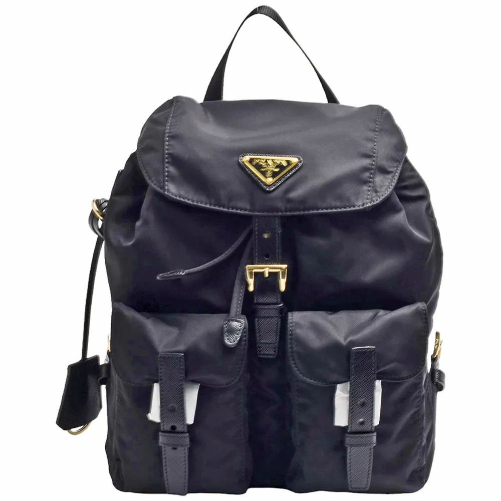 【PRADA 普拉達】經典Saffiano金色三角LOGO雙口袋穿釦束口尼龍後背包(entrupy安心購)