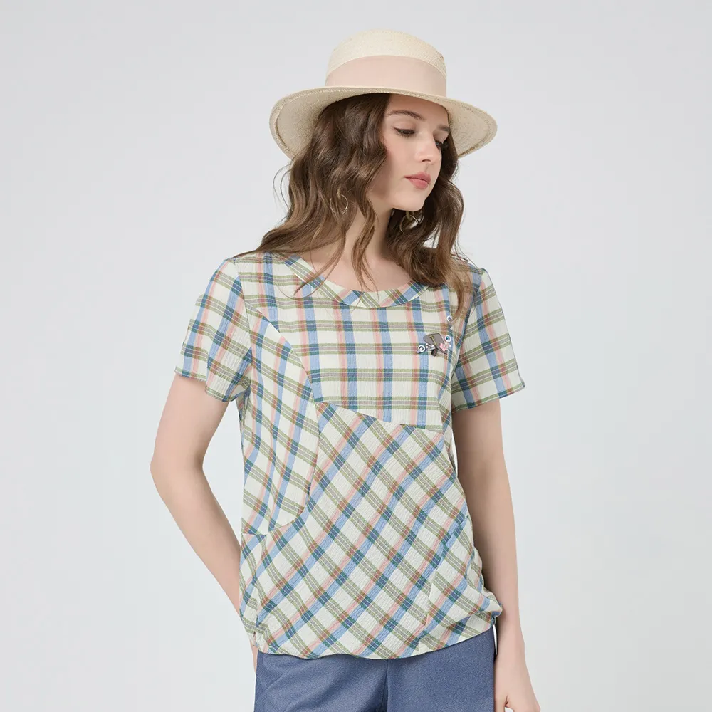 【ILEY 伊蕾】格紋剪接寬鬆純棉上衣(淺綠；M-XL；1252211003)
