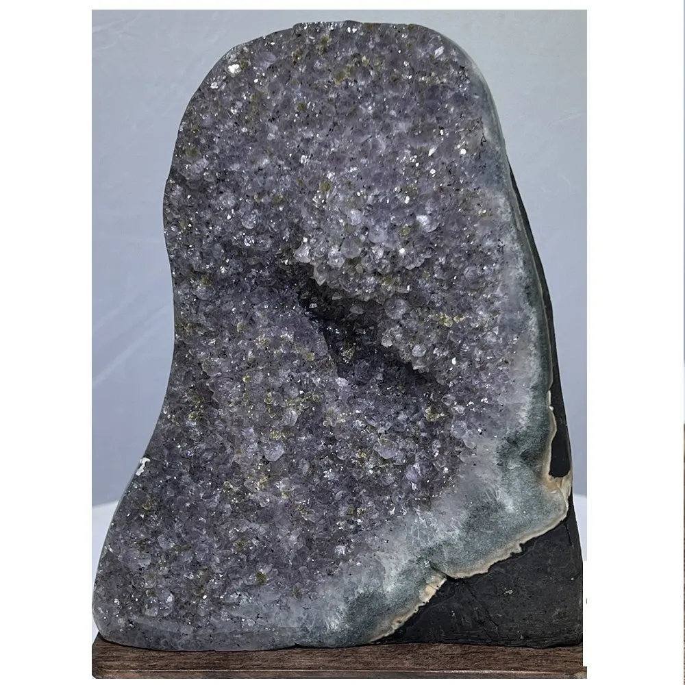 【恬芯晶品】天然招財意象彩色晶鎮 2000g以上款隨機出貨(烏拉圭天然水晶消磁淨化招財開運財位磁場運勢提升)