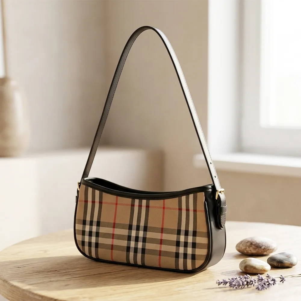【BURBERRY 巴寶莉】BURBERRY 格紋尼龍拼牛皮飾邊單肩腋下包(米x黑)