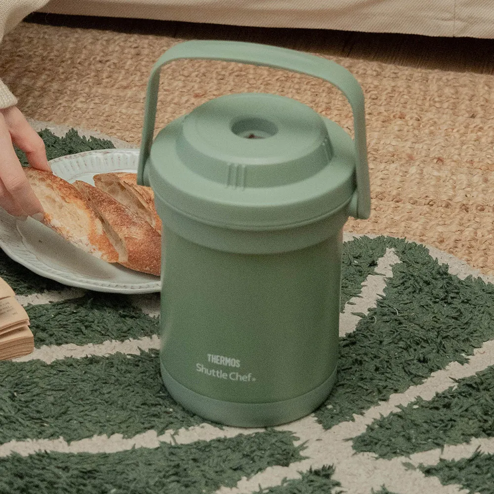 【THERMOS 膳魔師】森活綠境不鏽鋼真空燜燒提鍋1800ml(TCRA-1802-MPG)