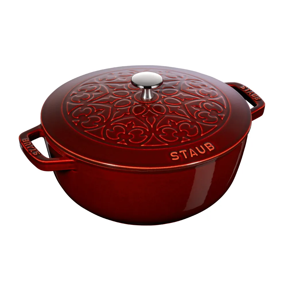 【STAUB】Lily雕花琺瑯鑄鐵鍋和食鍋26cm-石榴紅(德國雙人牌集團官方直營)