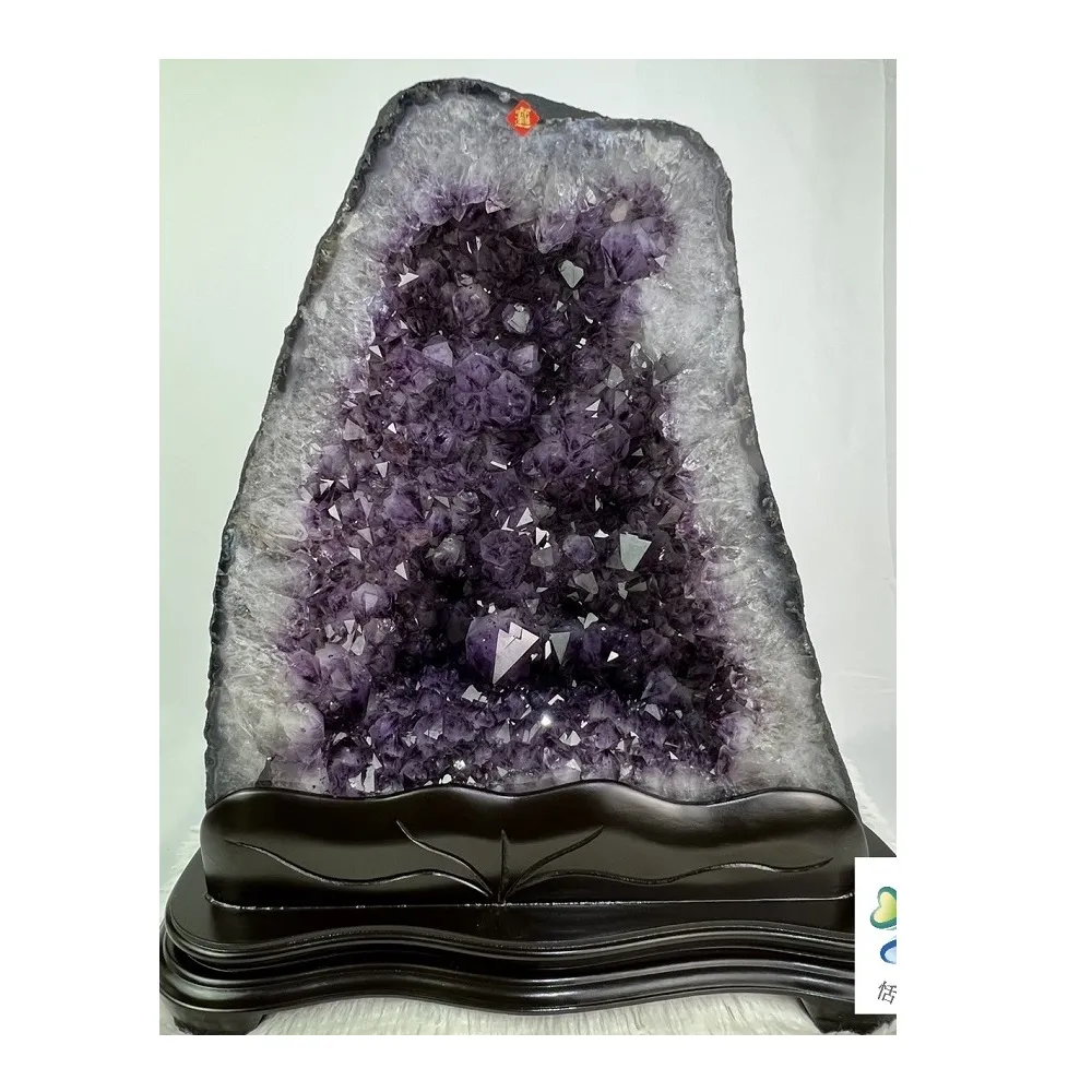 【恬芯晶品】巴西28.85KG大牙紫鈦晶洞新居財位擺設KA32(紫水晶洞開運水晶洞招財招貴人新居開業紫晶洞新春)