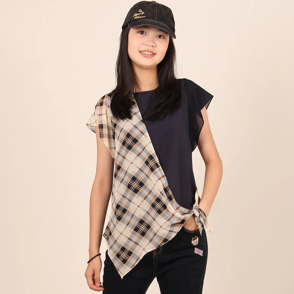 【Kinloch Anderson】甜美斜格紋雪紡拼接綁帶設計短袖上衣(KA1285305 藏青)